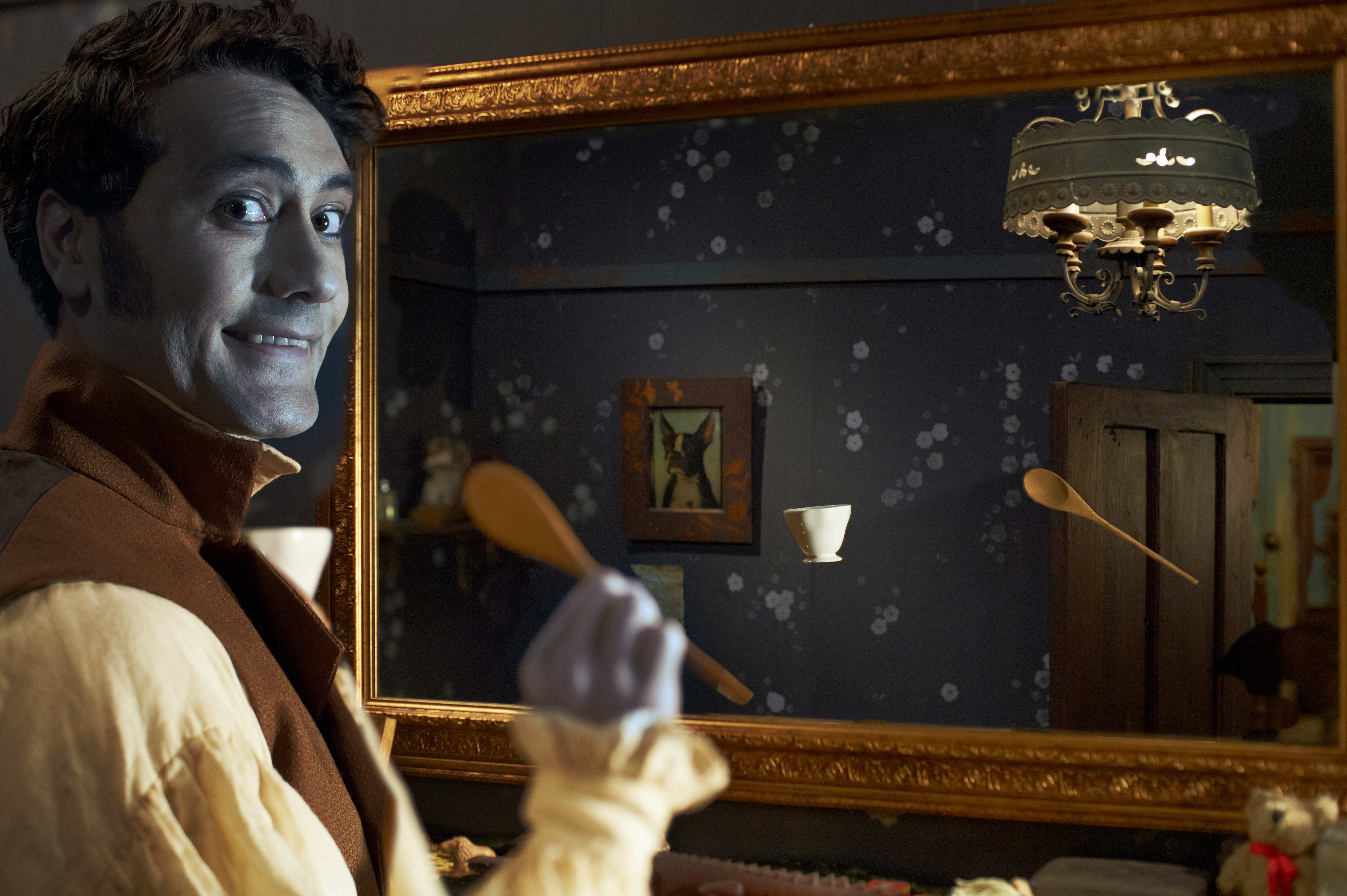 Taika Waititi  WHAT WE DO IN THE SHADOWS Photo Credit Unison Films