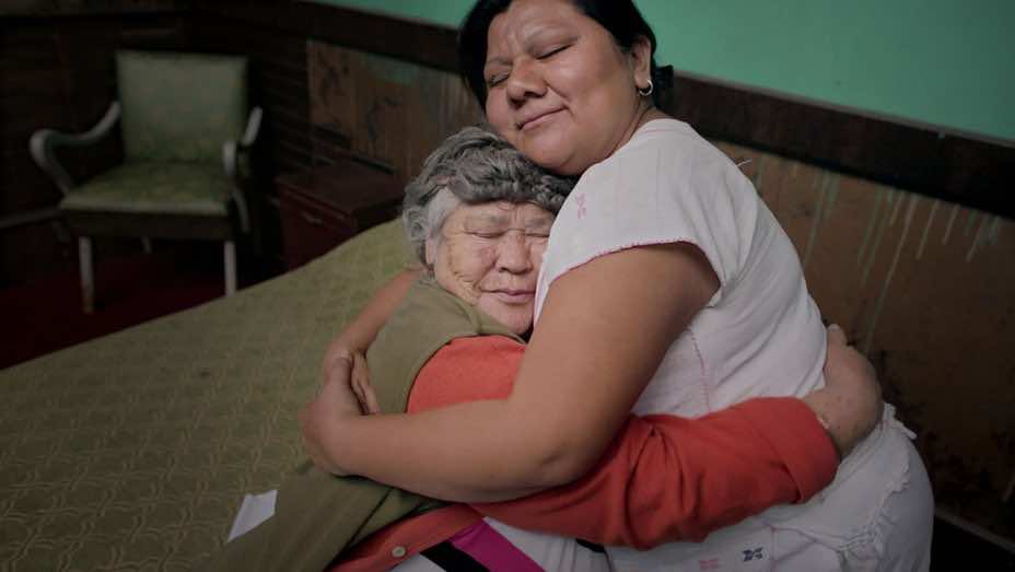 000068.1740.16581_plazadelasoledad_still5_byna_-_h_2016