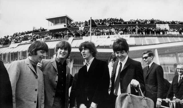 11866601_ron-howards-new-movie-the-beatles-eight_t7a4648ab