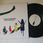 Shugo Tokumaru – Port Entropy limited edition LP, sleeve and record. Photo by Hans Morgenstern.