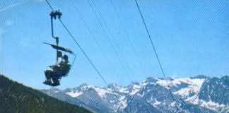 French experimental duo Couvre-Feu riff on Krautrock for ‘Kösmischen Hits!’