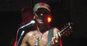 Manu Chao tears it up at Miami debut