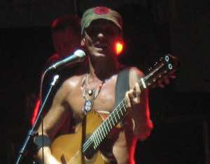 Manu Chao tears it up at Miami debut