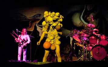 Genesis tribute band The Musical Box’ take on ‘The Lamb,’ and this writer returns to “New Times”