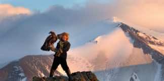Anything is possible in the delightful, beautifully shot Eagle Huntress — a documentary review