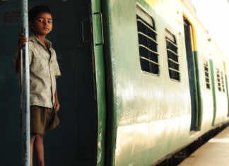 Lion explores vastness of Earth, depth of human ties — a film review