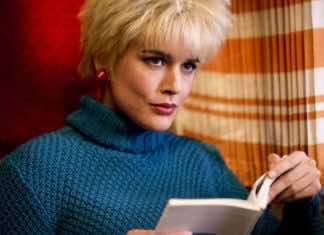 In Julieta Almodovar returns to his focus on women – a film review