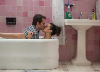 Family Drama and Secrets in Landline are not enough to make you care – a film review