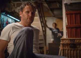 Jason Clarke to The Aftermath critics: “Go and review Captain Marvel”